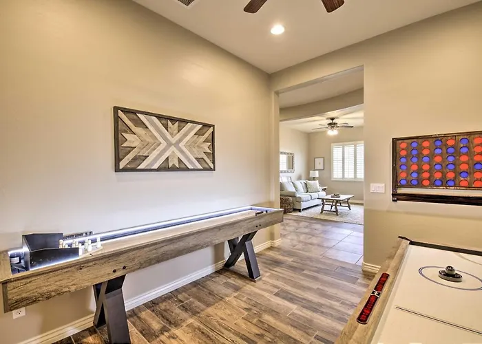 Goodyear W/ Pool: Near Golf & Ballpark!