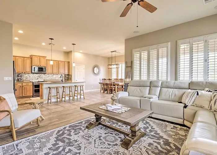 Goodyear W/ Pool: Near Golf & Ballpark! *